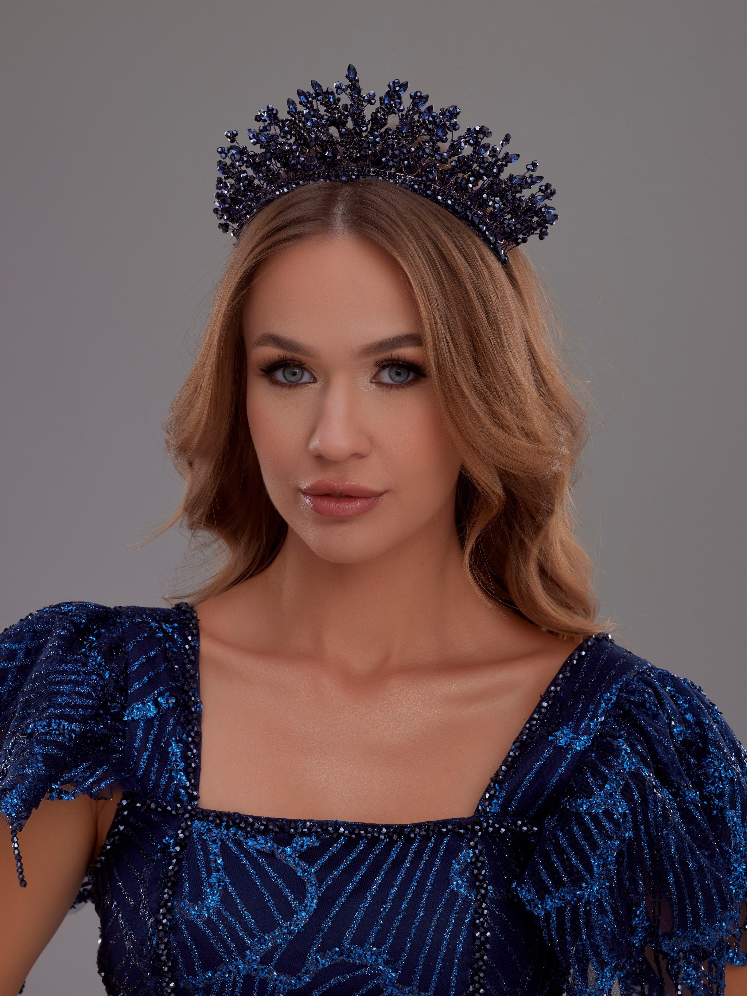Luxury Crystal Stone Queen Crown – Different Color Options