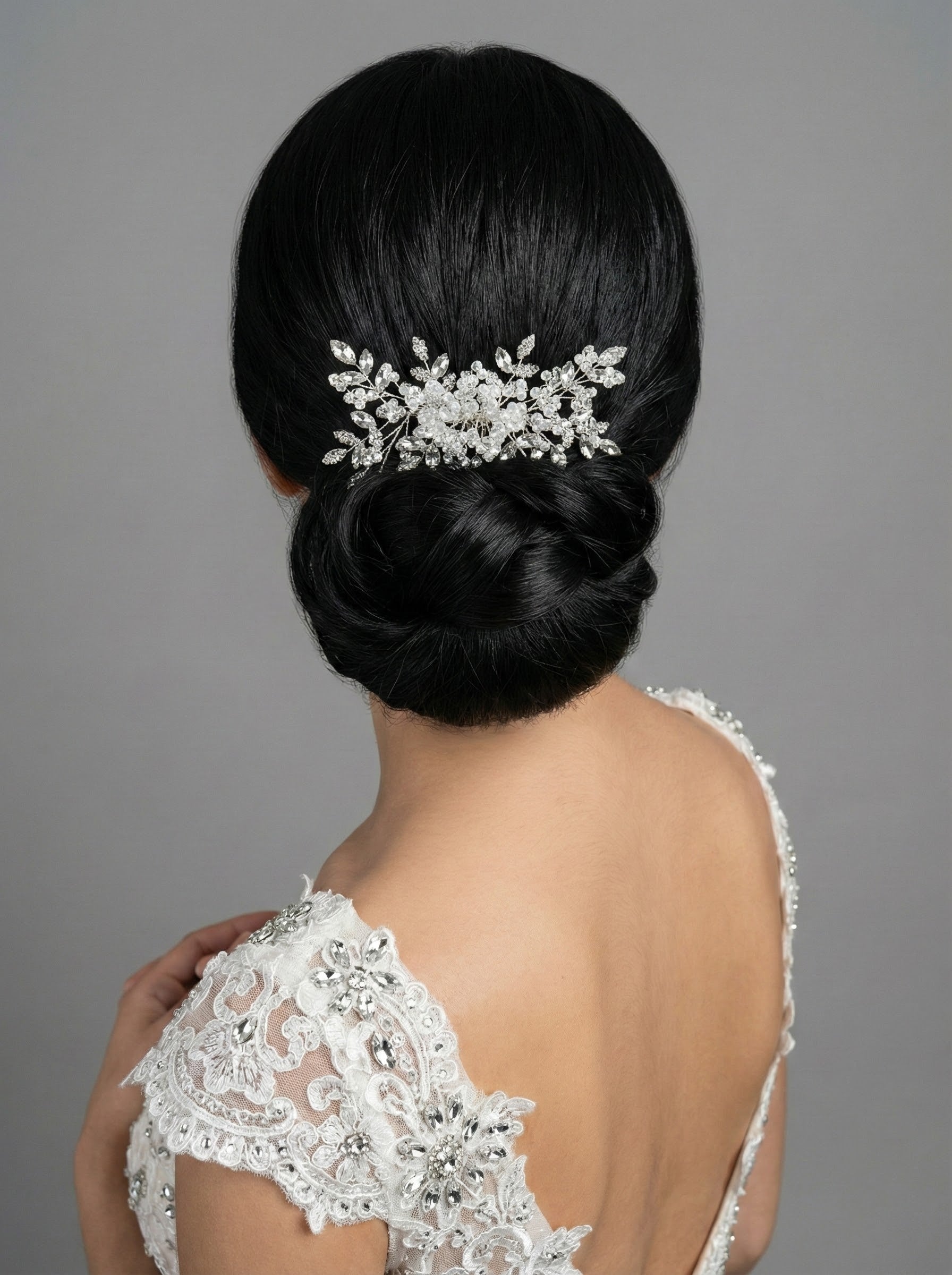 Kristal Taşlı Saç Tokası – Özel Günler için Şık ve Zarif Tasarım
