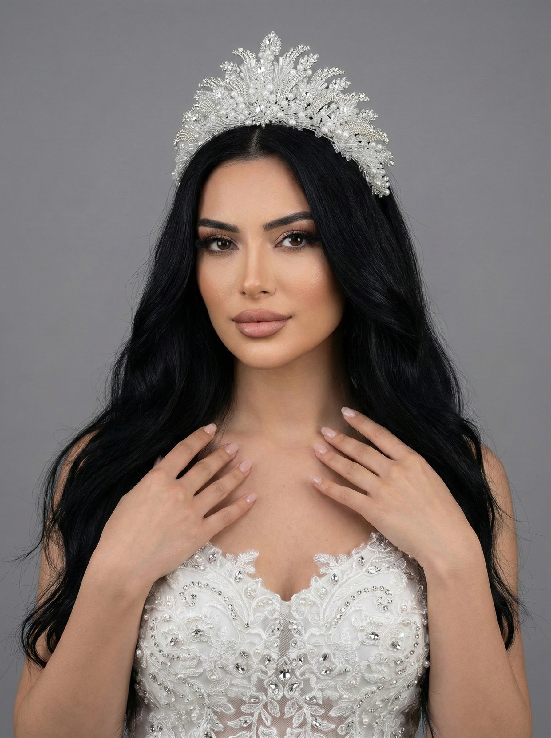 İnci ve Kristal İşlemeli Gelin Tacı