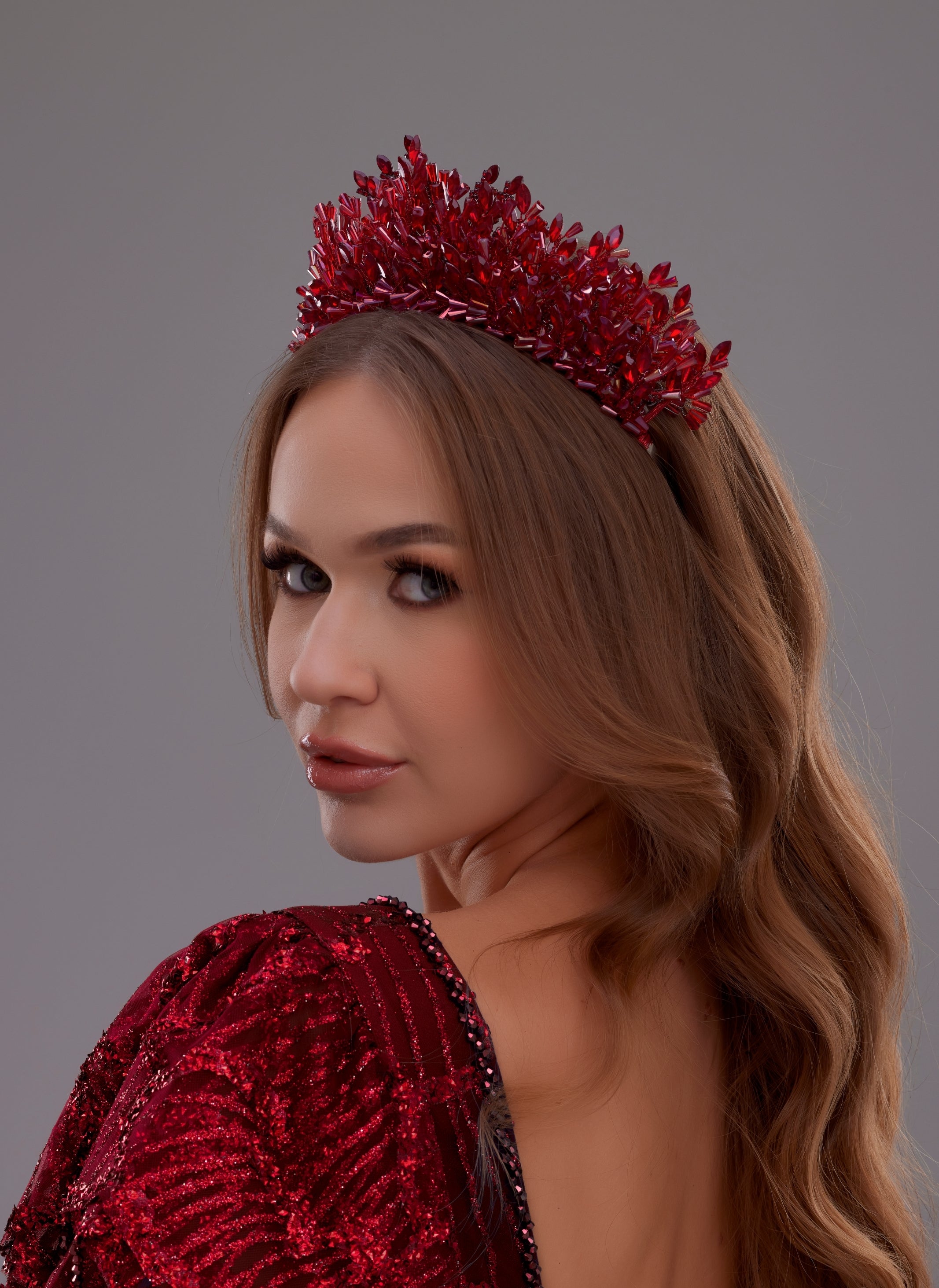 Kristal Taşlı Işıltılı Prenses Taç – El Yapımı Özel Tasarım Gelin Tacı