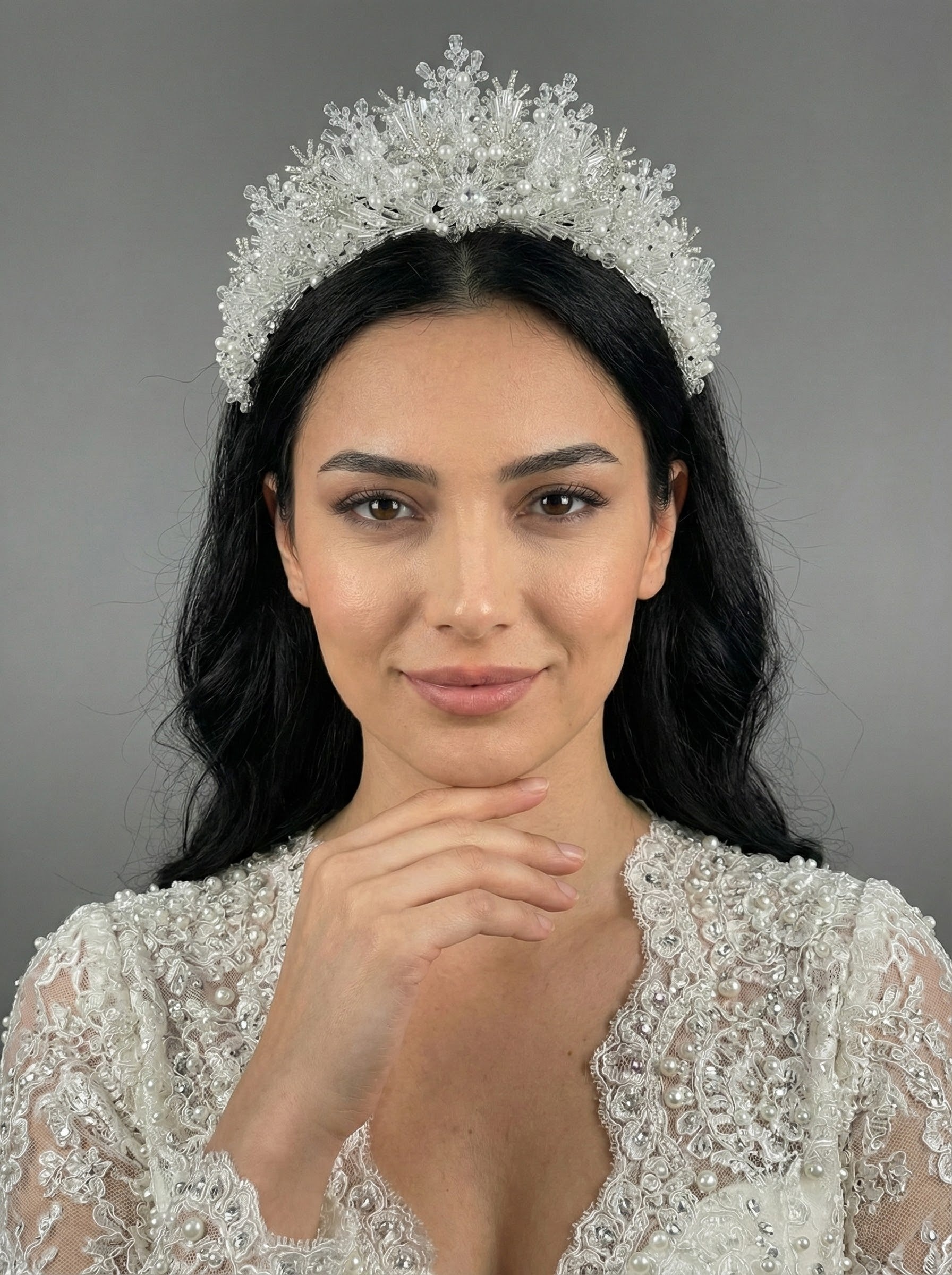 İnci ve Kristal İşlemeli El Yapımı Gelin Tacı