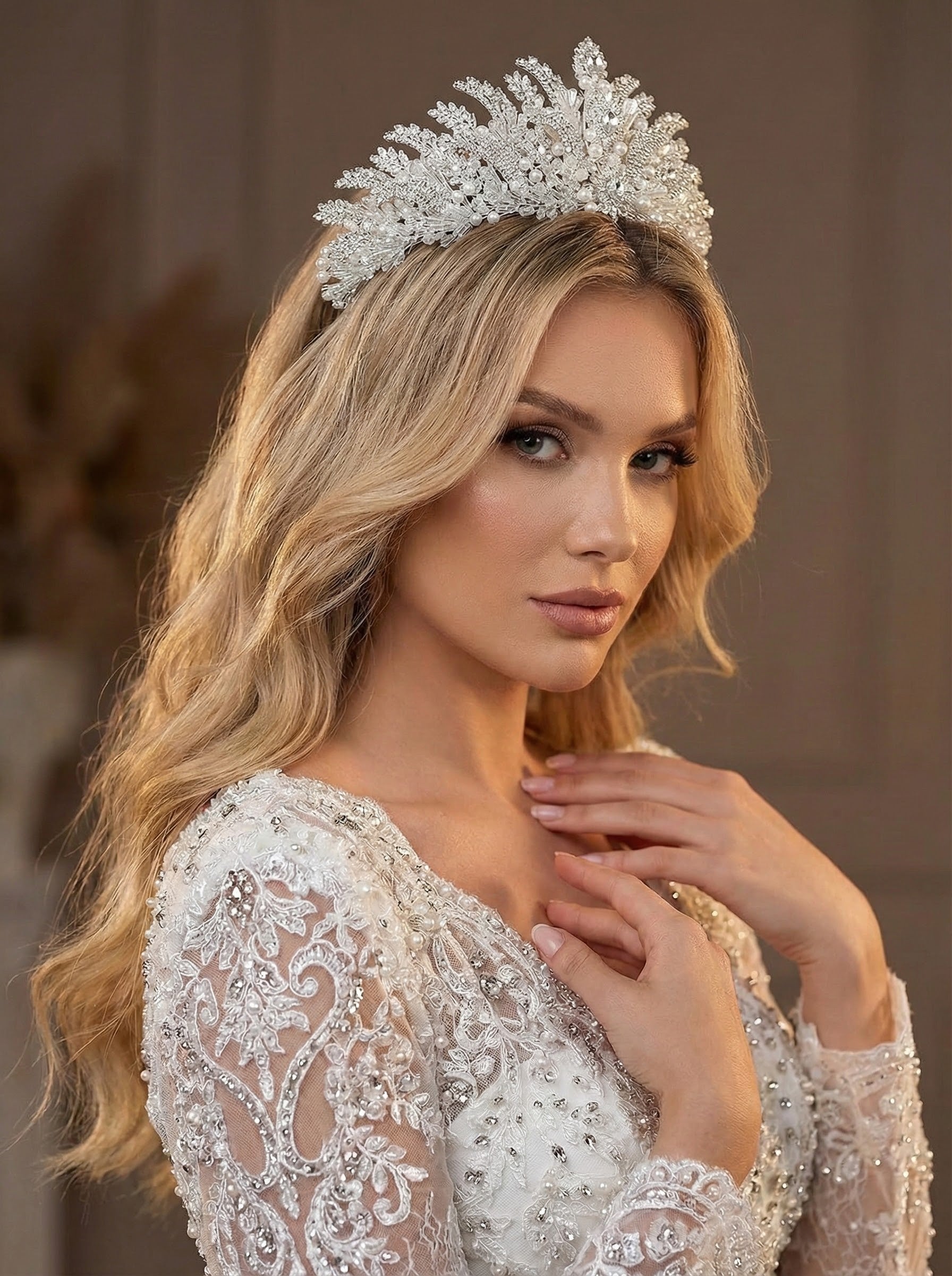 İnci ve Kristal İşlemeli Gelin Tacı