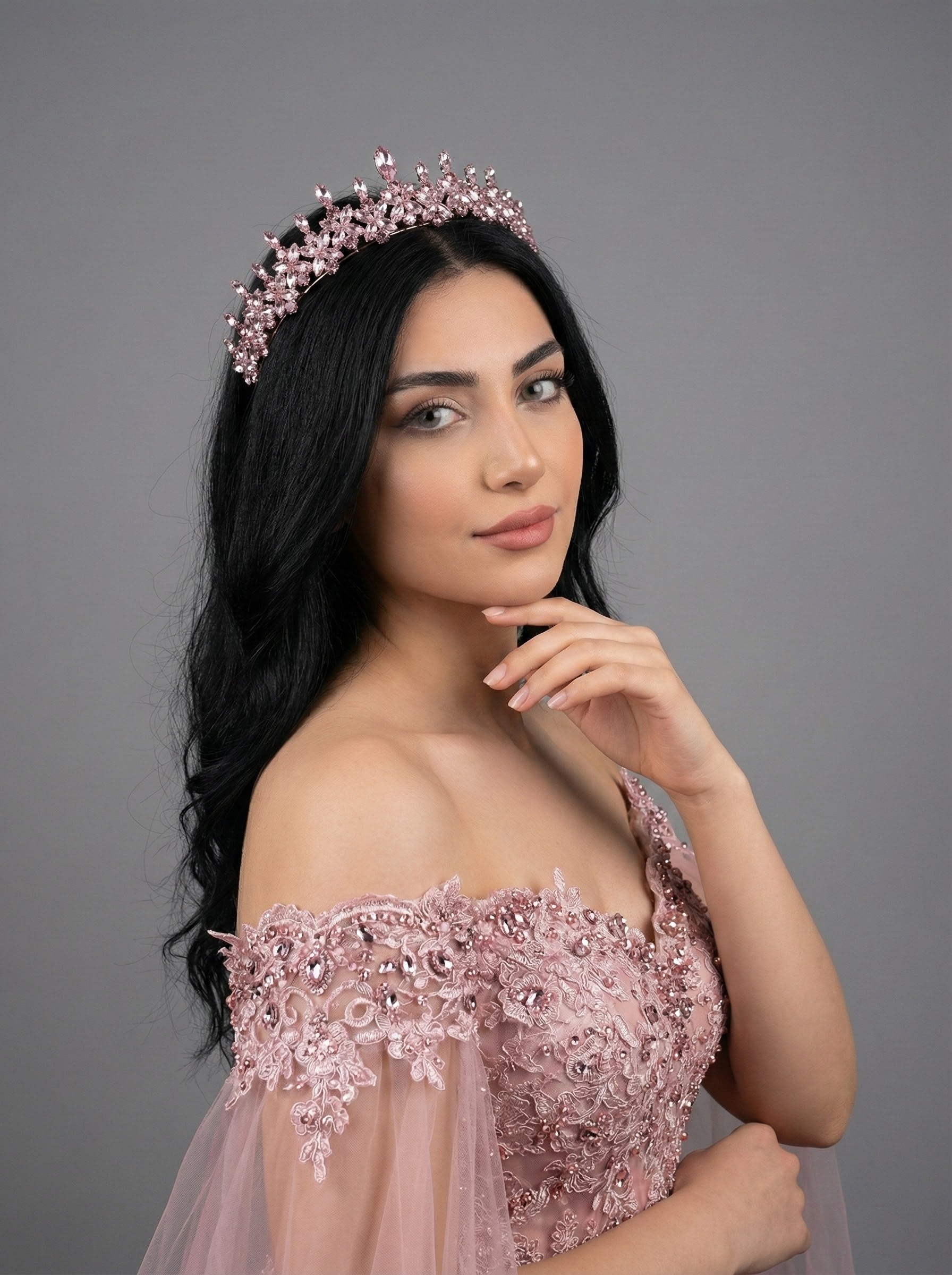 Kristal Taşlı Zarif Gelin Tacı Işıltılı Düğün Saç Aksesuarı