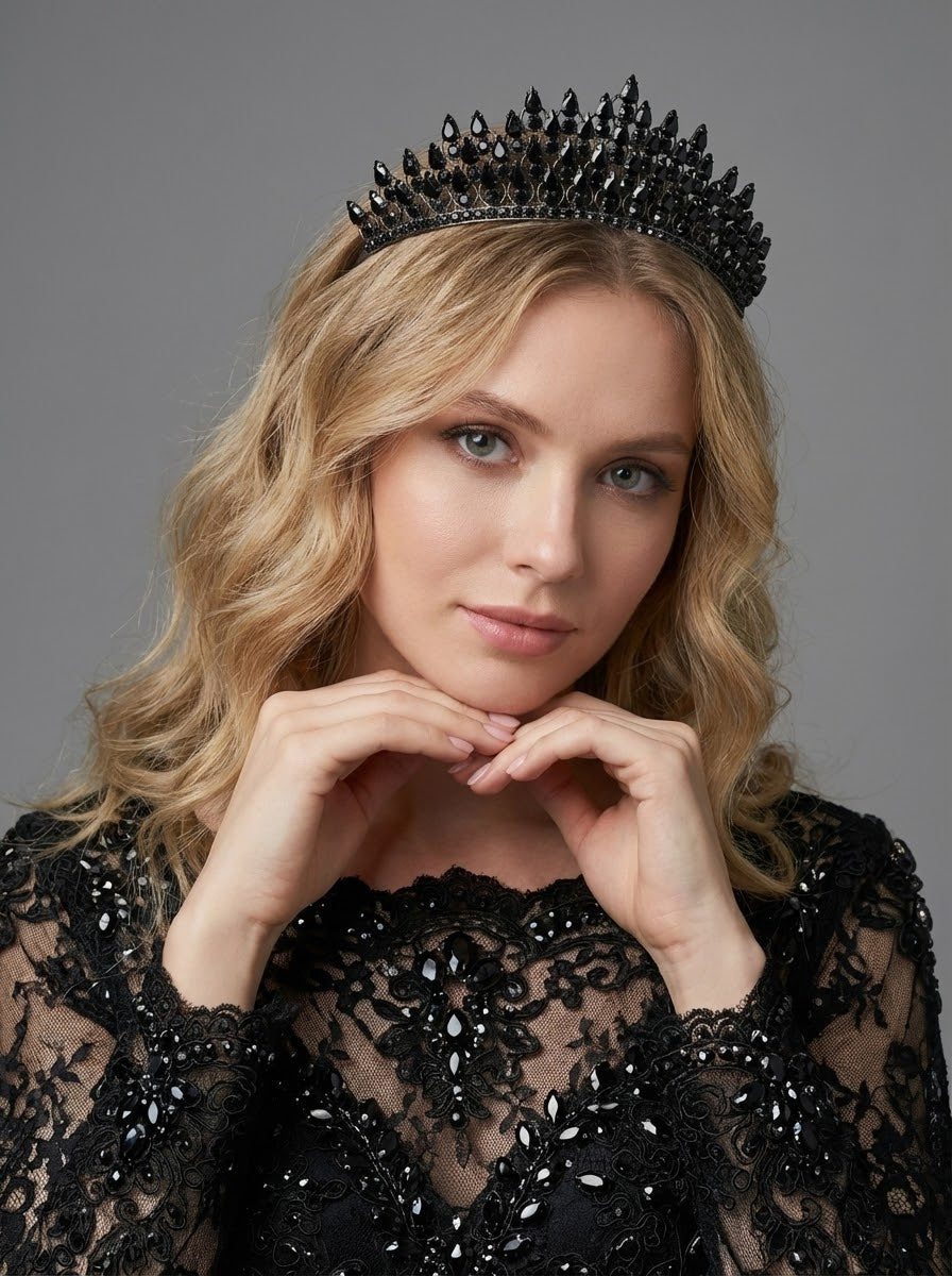 Işıltılı Kristal Taşlı Prenses Tacı – Özel Günler İçin Göz Alıcı Seçim