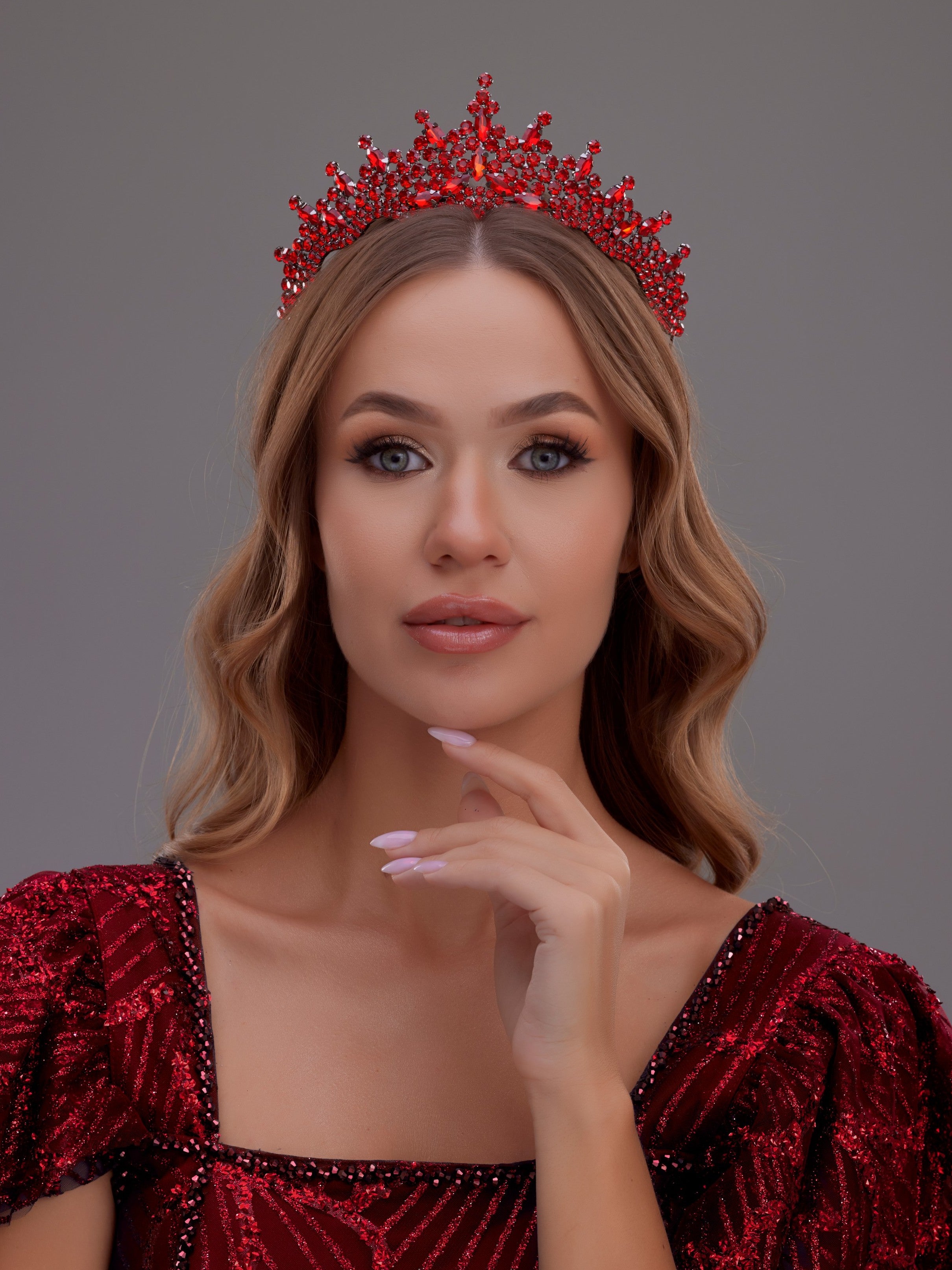 Kristal Prenses Tacı – Işıltılı Taşlı Taç | Özel Gün ve Davet Aksesuarı