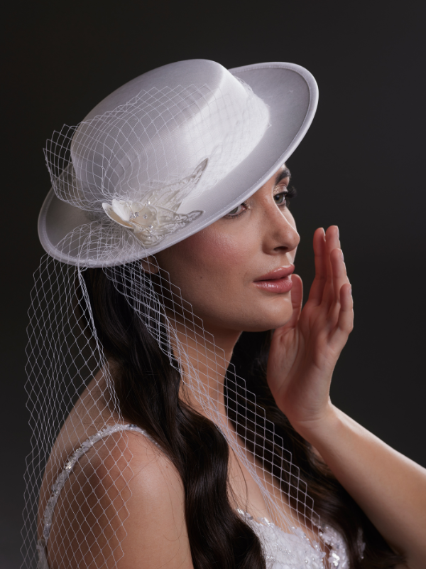Fileli Beyaz Gelin Şapkası – Vintage Stil Nikah & Söz Aksesuarı | El Yapımı Özel Tasarım